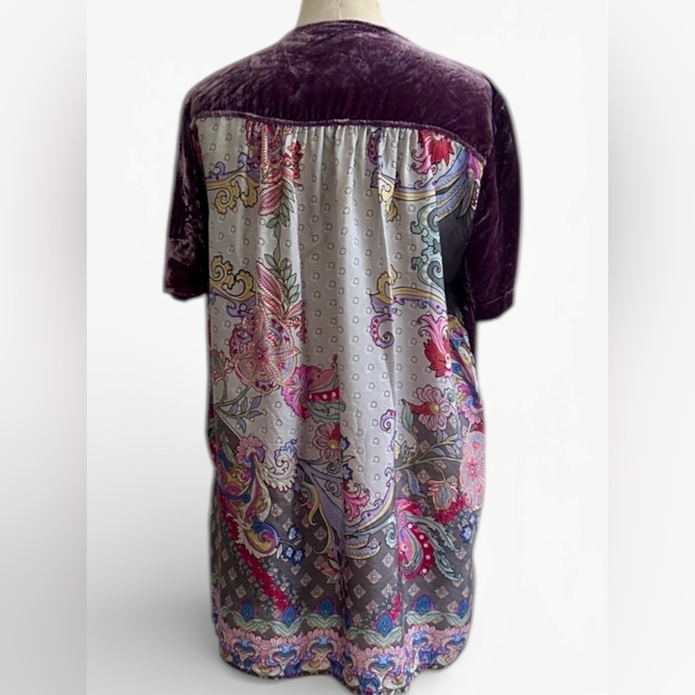 Johnny Was MIX MEDIA Silk Back VELVET FRONT Blouse Top size small